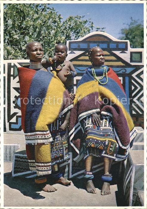 Typen Afrika Ndebele Women and Child Pretoria