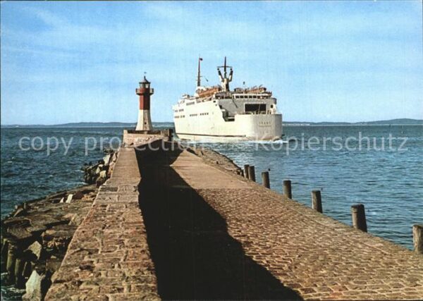 Faehre Ferry Bac Traghetto-- Schwedenfähre Skane Sassnitz Mole