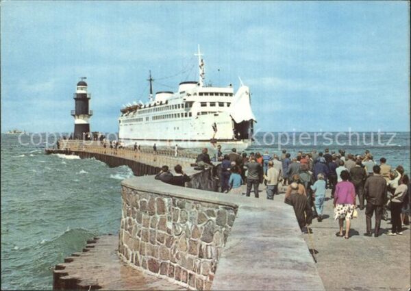 Faehre Ferry Bac Traghetto-- Warnemünde Rostock Mole