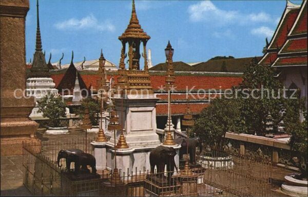 Bangkok Emerald Buddha Temple