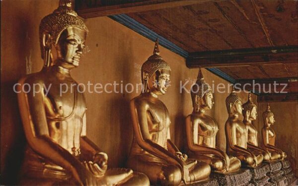 Bangkok gallery of Buddha Statues in Wat Pho