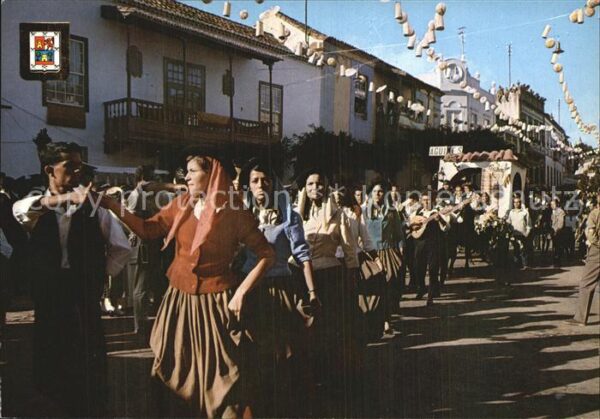 Teror Folklorekleider Festumzug