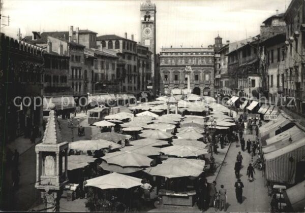 Verona Veneto Piazza Erbe