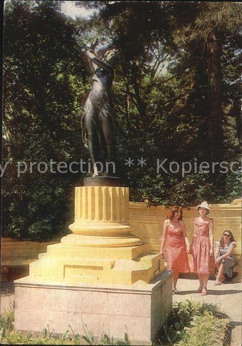 Sotschi Arboretum Sculpture of a dancer