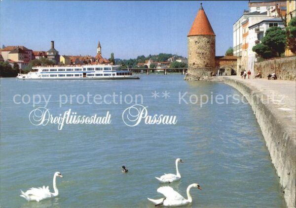Passau Innkai mit Schaiblingsturm Fahrgastschi