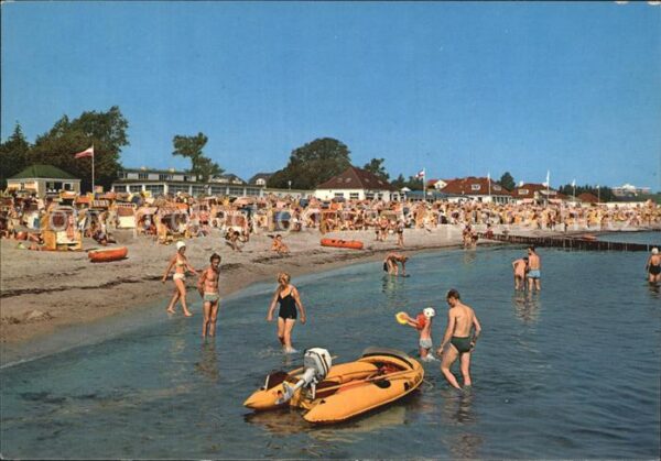 Kellenhusen Ostseebad Strandpartie Schlauchboot