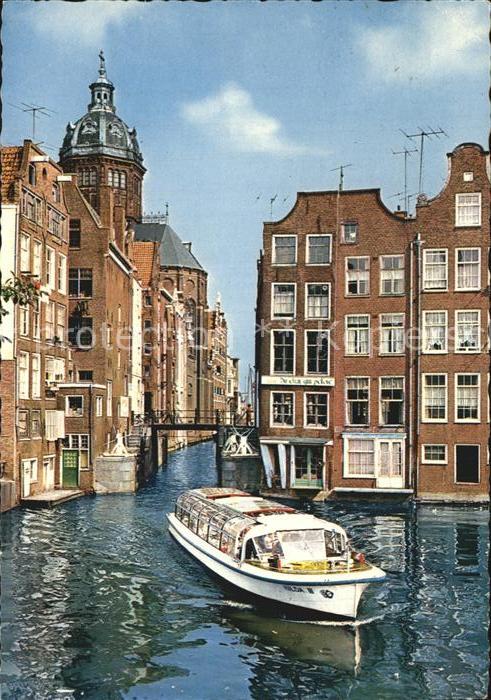 Amsterdam Niederlande Der kleine Kolk Ausflugsboot