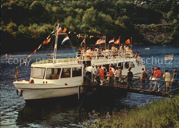 Motorboote Einruhr Eifel Obersee Rurtalsperre