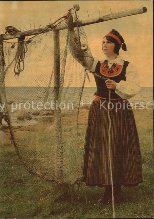 Trachten Estland Kaarma Fischernetz