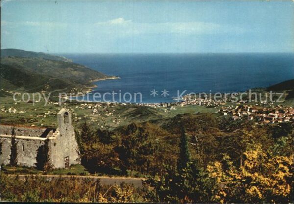 Marina di Campo Golfo e Chiesa