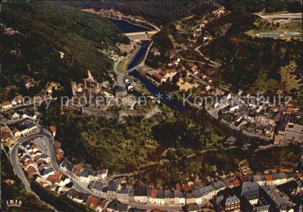 Vianden Fliegeraufnahme mit Schloß