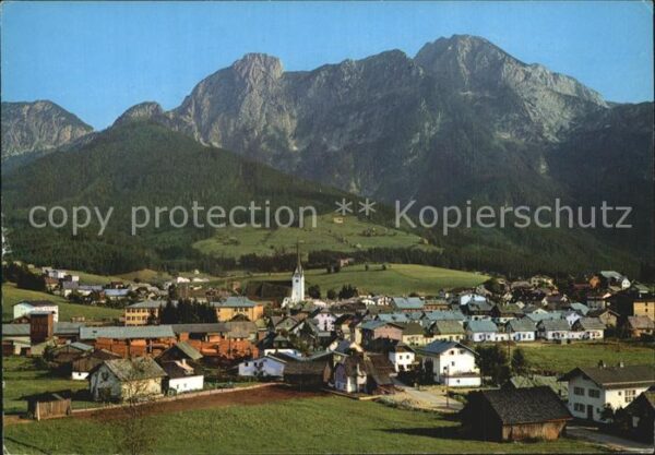 Abtenau Teilansicht mit Blick gegen Tonnengau u