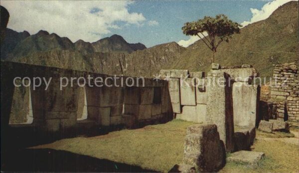 machupicchu Temple of the three Windows