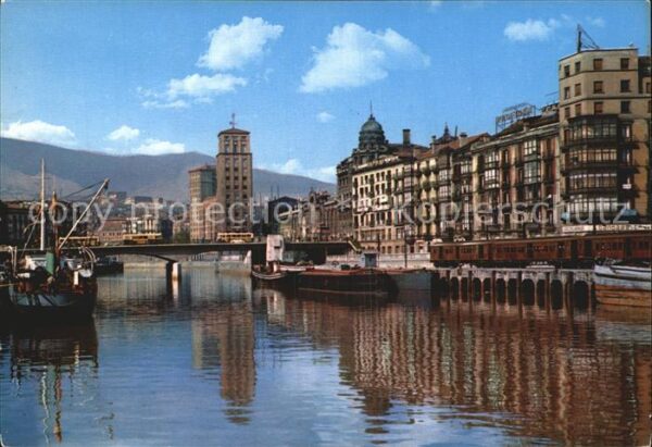 Bilbao Espana Muelle de Ripa