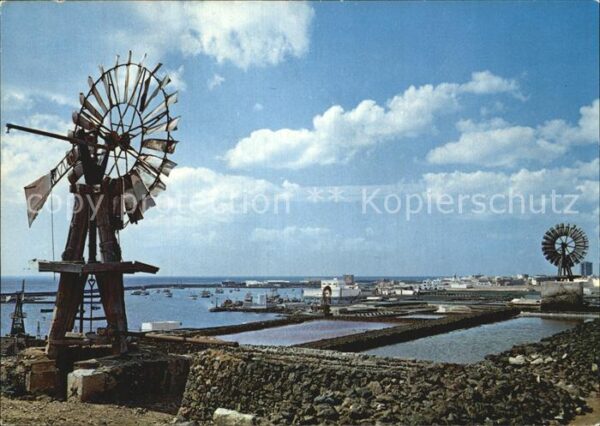Arrecife Puerto de Naos Windmühlen