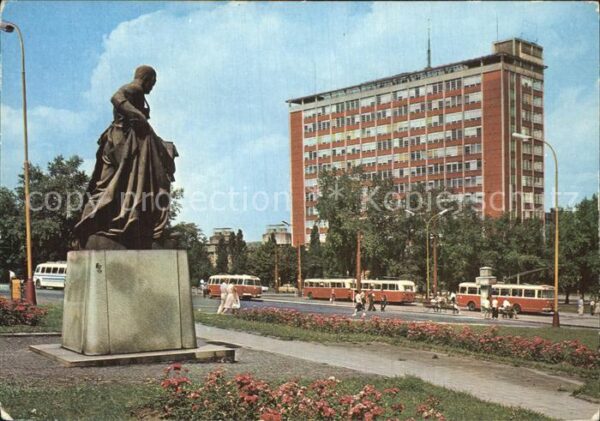 Gottwaldov Tschechien Platz mit Denkmal
