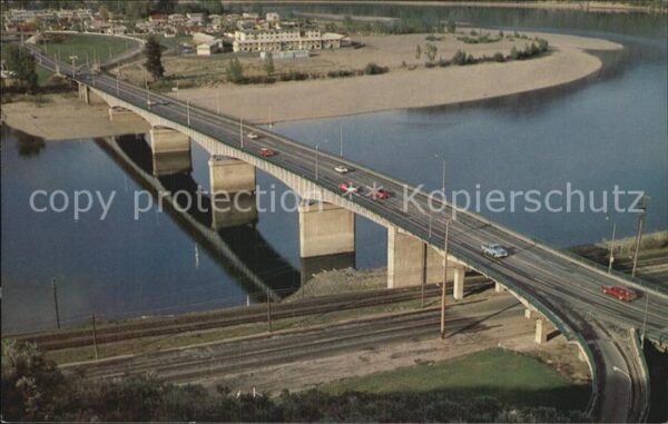 Kamloops Overlander Bridge Thompson River Fliege