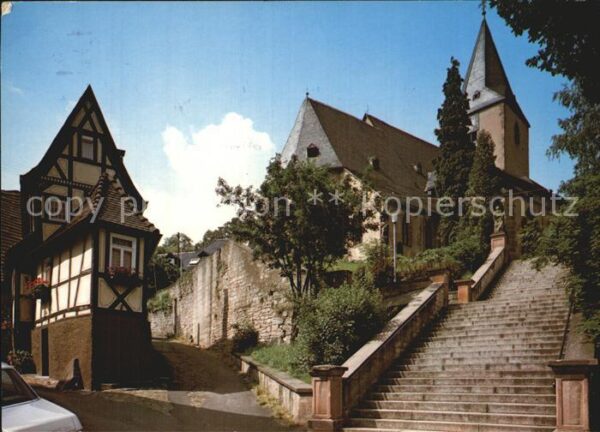 Bad Orb Kleinstes Haus mit Pfarrkirche St Marti