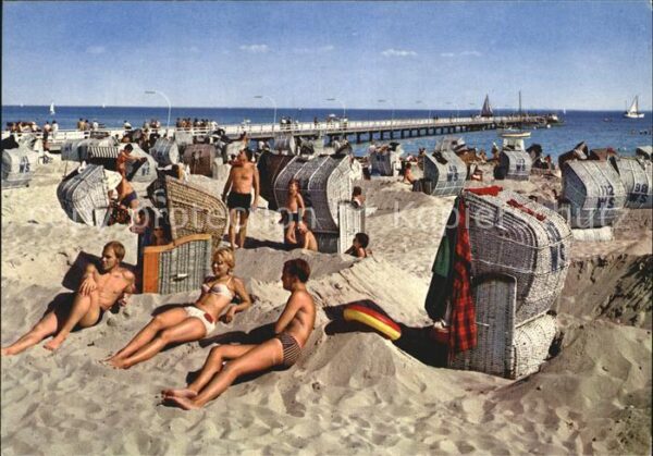 Groemitz Ostseebad Strand Seebrücke