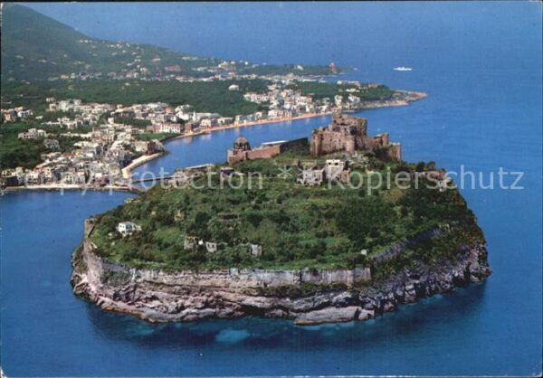 Ischia Fliegeraufnahme Aragonisches Schloss