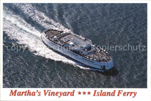 Faehre Ferry Bac Traghetto-- Fliegeraufnahme Martha's Vineyard Islan