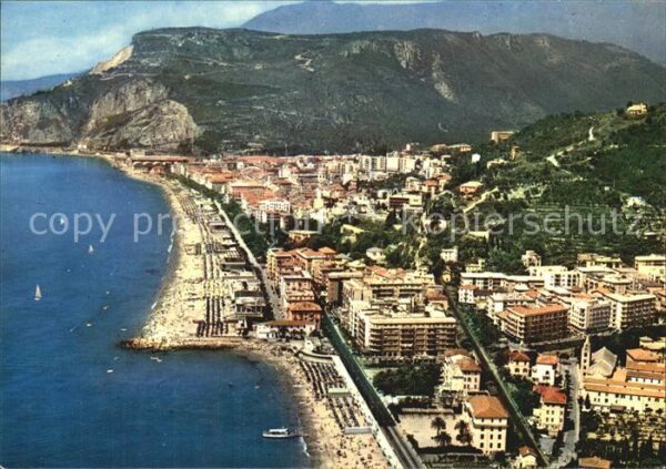 Finale Ligure Riviera di Ponente Fliegeraufnahme