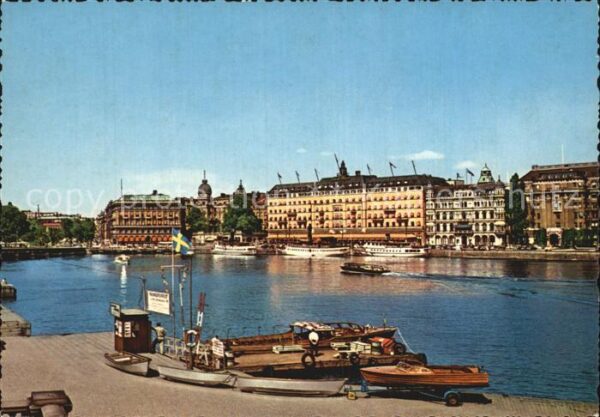 Stockholm Motiv fran Strömmen med Grand Hotel