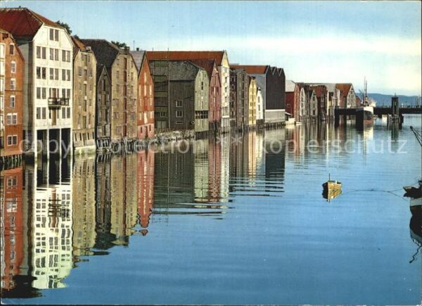 Trondheim The old warhouses at Nidelven river