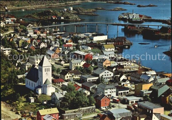 Norge Norwegen Stadt mit Kirche und Brücke