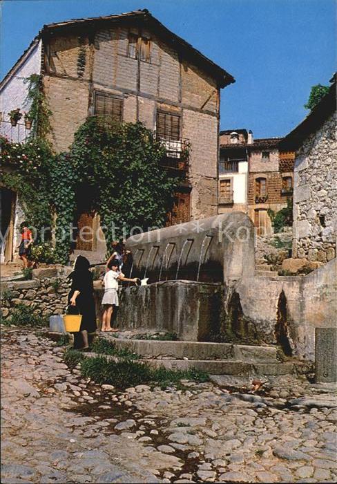 Caceres Madrigal de la Vera Fuente de los seis