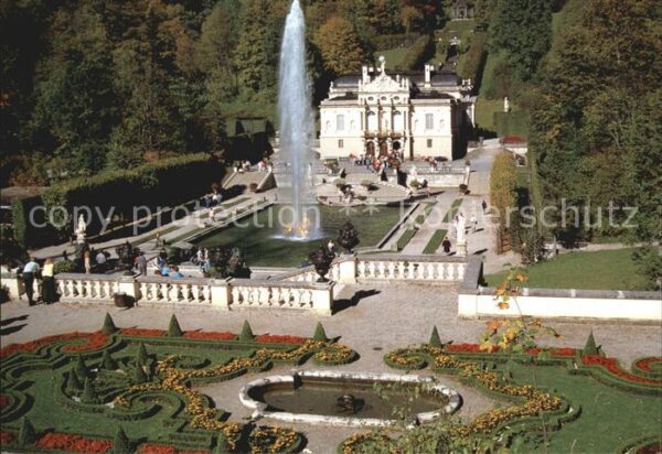 Linderhof Ettal Königsschloss Linderhof Park Fontäne