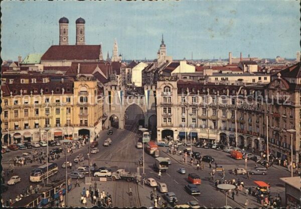 Muenchen Stachus Karlstor