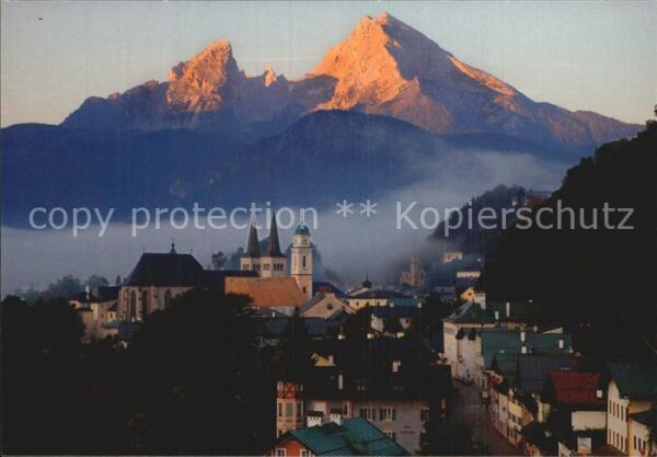 Berchtesgaden mit Watzmann bei Sonnenaufgang