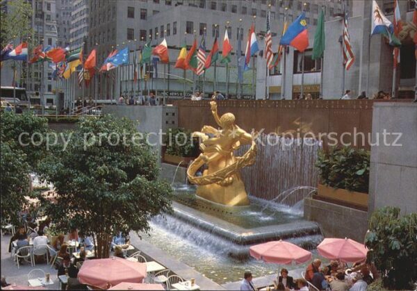 New York City Rockefeller Plaza with Prometheus Statu