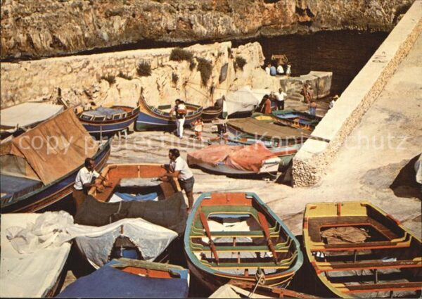 Wied iz-Zurrieq kleiner Hafen