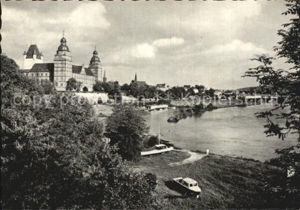 Aschaffenburg Main mit Schloß