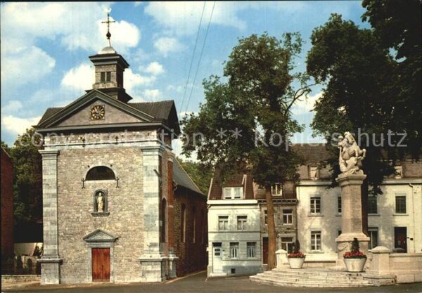 Eupen St. Lambertuskapelle und Kriegerdenkmal