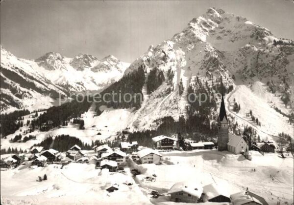 Mittelberg Kleinwalsertal Fliegeraufnahme mit Fiderpaß Schafalpen