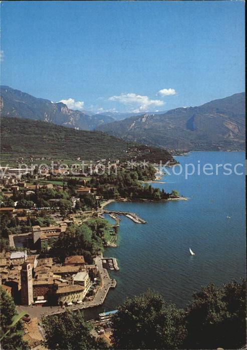 Riva del Garda Fliegeraufnahme mit See