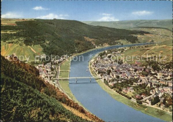 Traben-Trarbach Fliegeraufnahme mit Mosel und Ruine Gre
