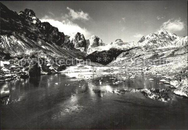 Vysoke Tatry Bergsee