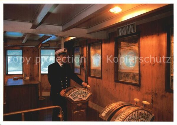 Schiffe Ships Navires Escal' Atlantic Passerelle du Commandan