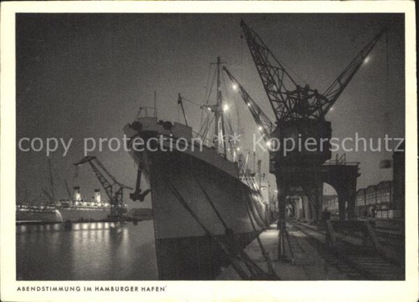 Schiffe Ships Navires Hamburg Hafen Abendstimmung