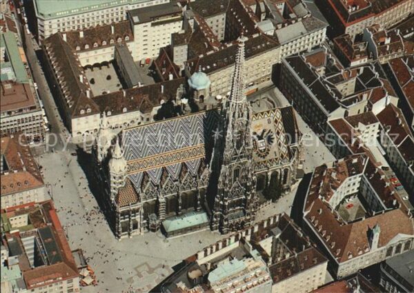 Wien Fliegeraufnahme Stephansdom
