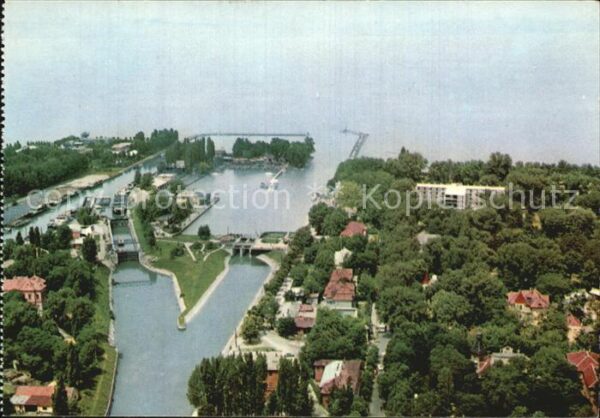 Siofok Fliegeraufnahme mit Plattensee