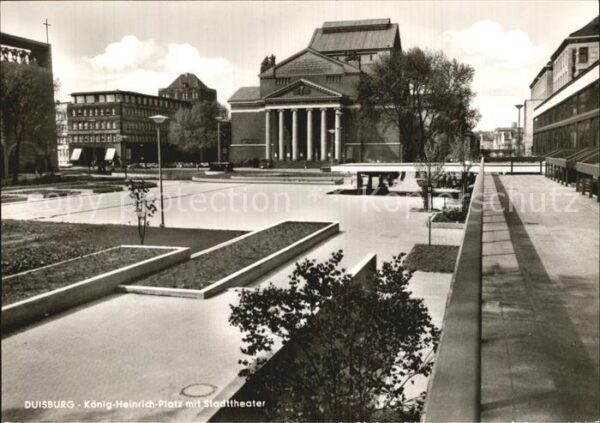 Duisburg Ruhr König Heinrich Platz mit Stadttheater