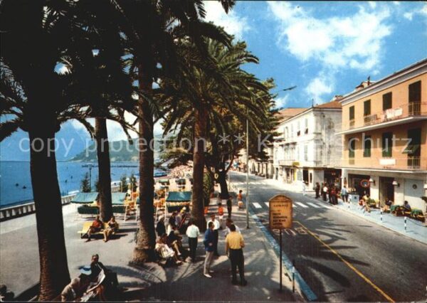 Diano Marina Garibaldi Hauptstraße Uferpromenade