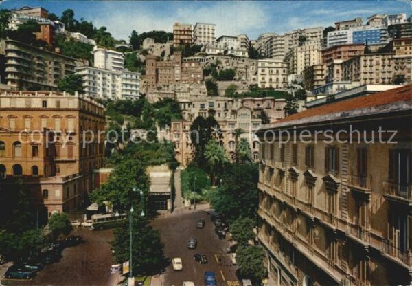 Napoli Neapel Piazza Amedea
