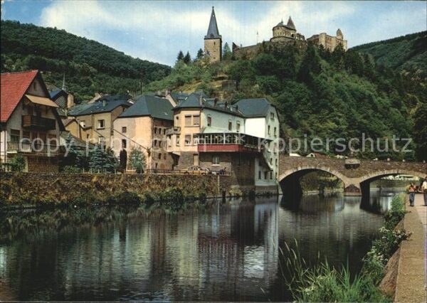 Vianden Chateau Hockelstour et Pont de L_Our