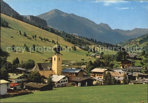 Saalbach-Hinterglemm mit Zwölferkogel